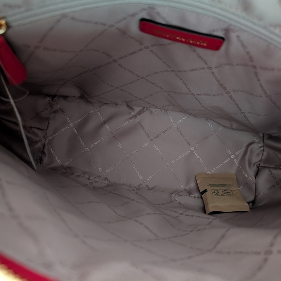 Michael Kors Charlotte Large Top Zip Shoulder Tote Bag Bright Red(NWT) - Picture 4 of 13